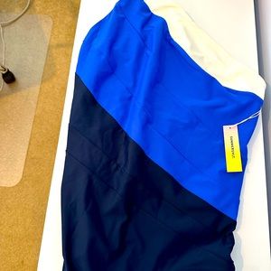 NWT Summersalt Sidestroke